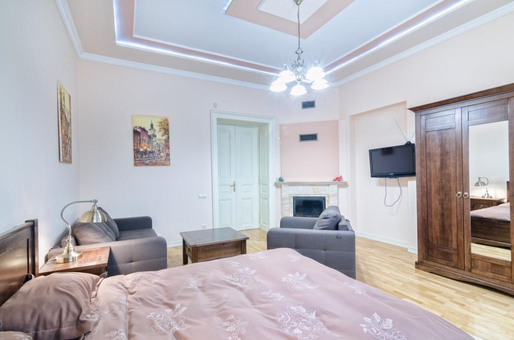 Apartment Grebinky 9 Lviv Eksteriør billede