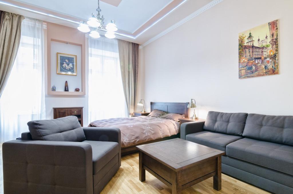 Apartment Grebinky 9 Lviv Eksteriør billede
